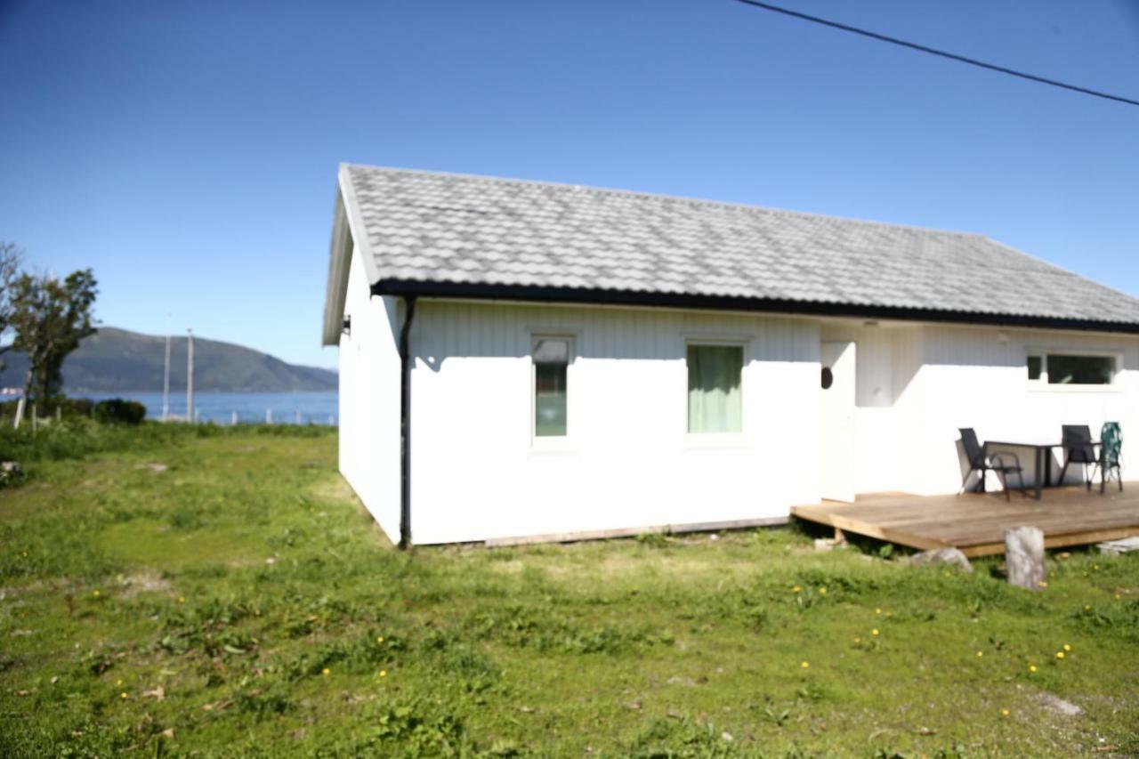 Villa Nesodden, Holdoy Svolvær Exterior foto